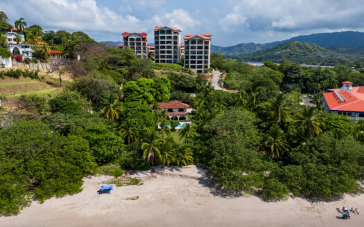 Villa Margarita – Flamingo beach front home