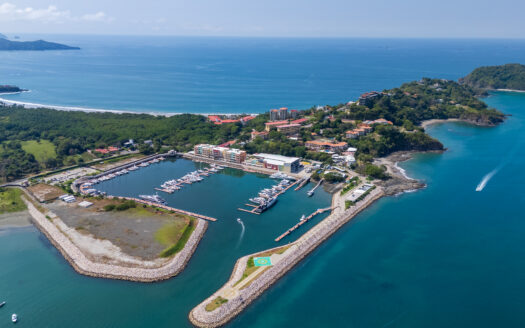 Villa Margarita – Flamingo beach front home