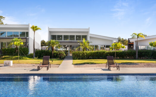 Enclave Avellanas – prime investment by the beach.