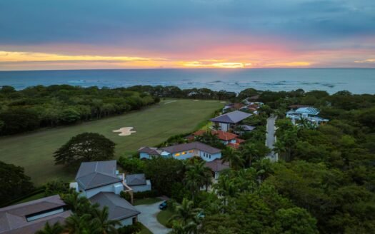 Ocean and Golf view home in La Dulce Vida, Hacienda Pinilla "Casa Chano"