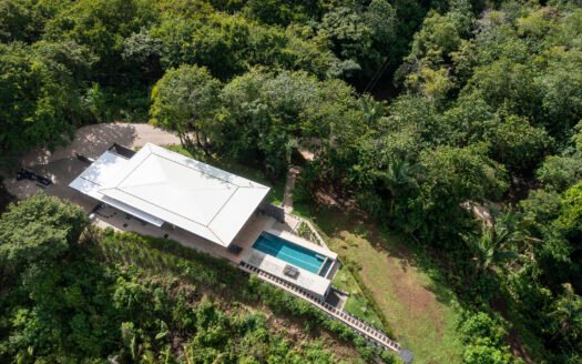 Dolce Far Niente — Elevated Ocean-View Estate in the Finca Los Sueños Nature Reserve